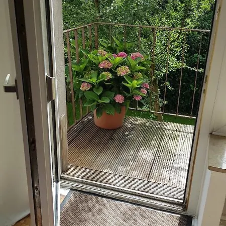 Stadtnahe Mit Kl.balkon Und Parkplatz Apartment Oldenburg